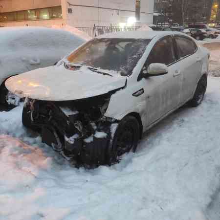 Автомобили после ДТП Kia Rio 2013, 1.4, МКПП выкупили за 375000