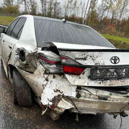 Автомобили после ДТП Тойота Камри 2016, акпп-3.5, бензин выкупили за 1335000